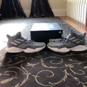 Explosive bounce 2018 adidas basketball shoes